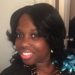 Meet your Posher, Sherry